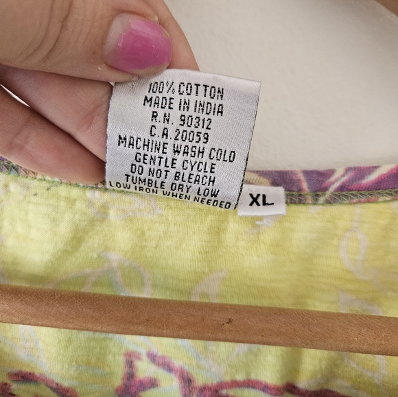 Parsley and sage colorful top - Picture 2 of 7